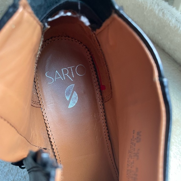 Sarto Woman’s Leather Shoes in SZ 8 in gently used condition - Picture 11 of 12